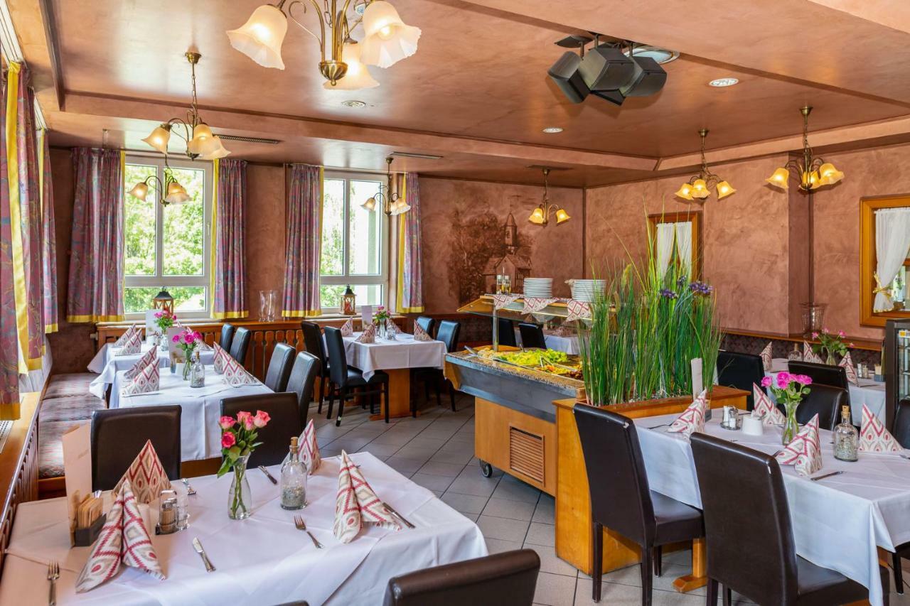 Landhotel Zum Niestetal المظهر الخارجي الصورة