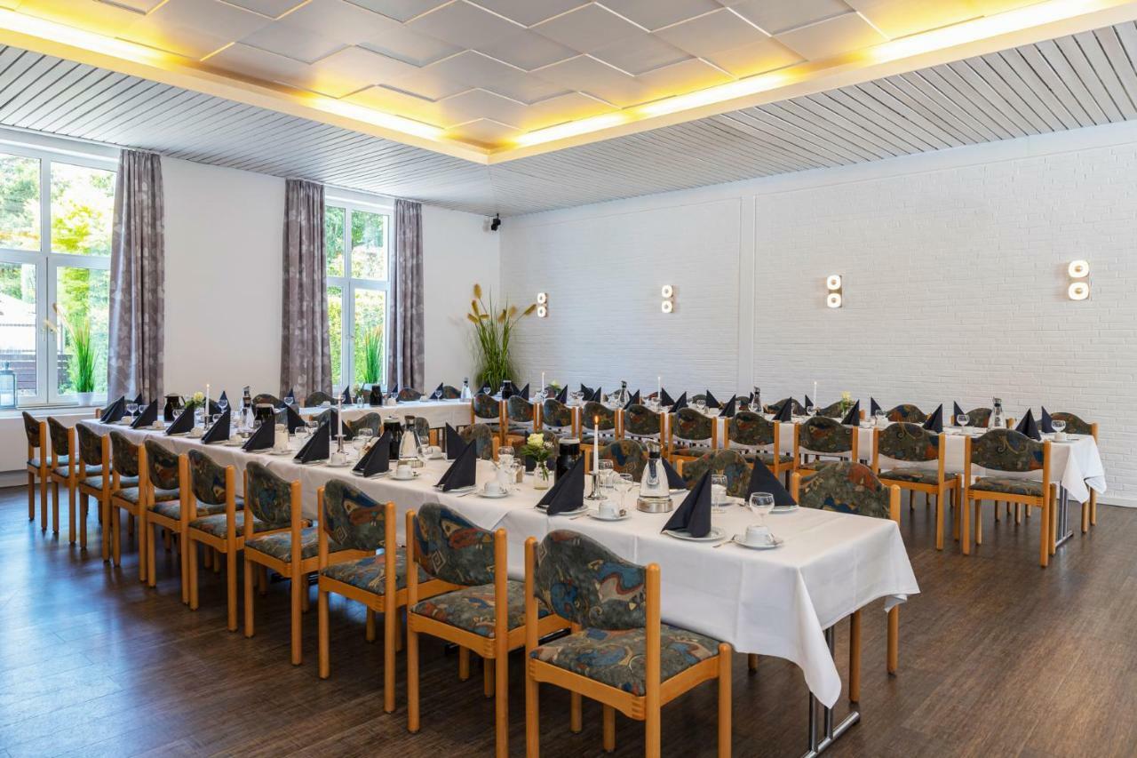 Landhotel Zum Niestetal المظهر الخارجي الصورة